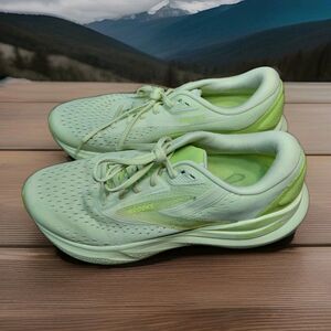 BROOKS Adrenaline GTS 24 Running Shoes Men 9.5D Hyper Glow Lime Green